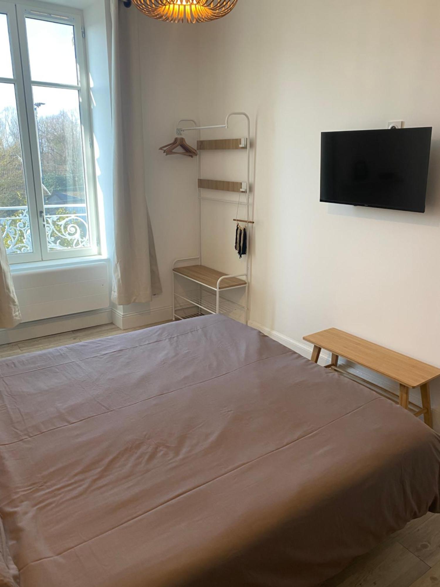 Chambre, Salle De Bain Privee, Centre