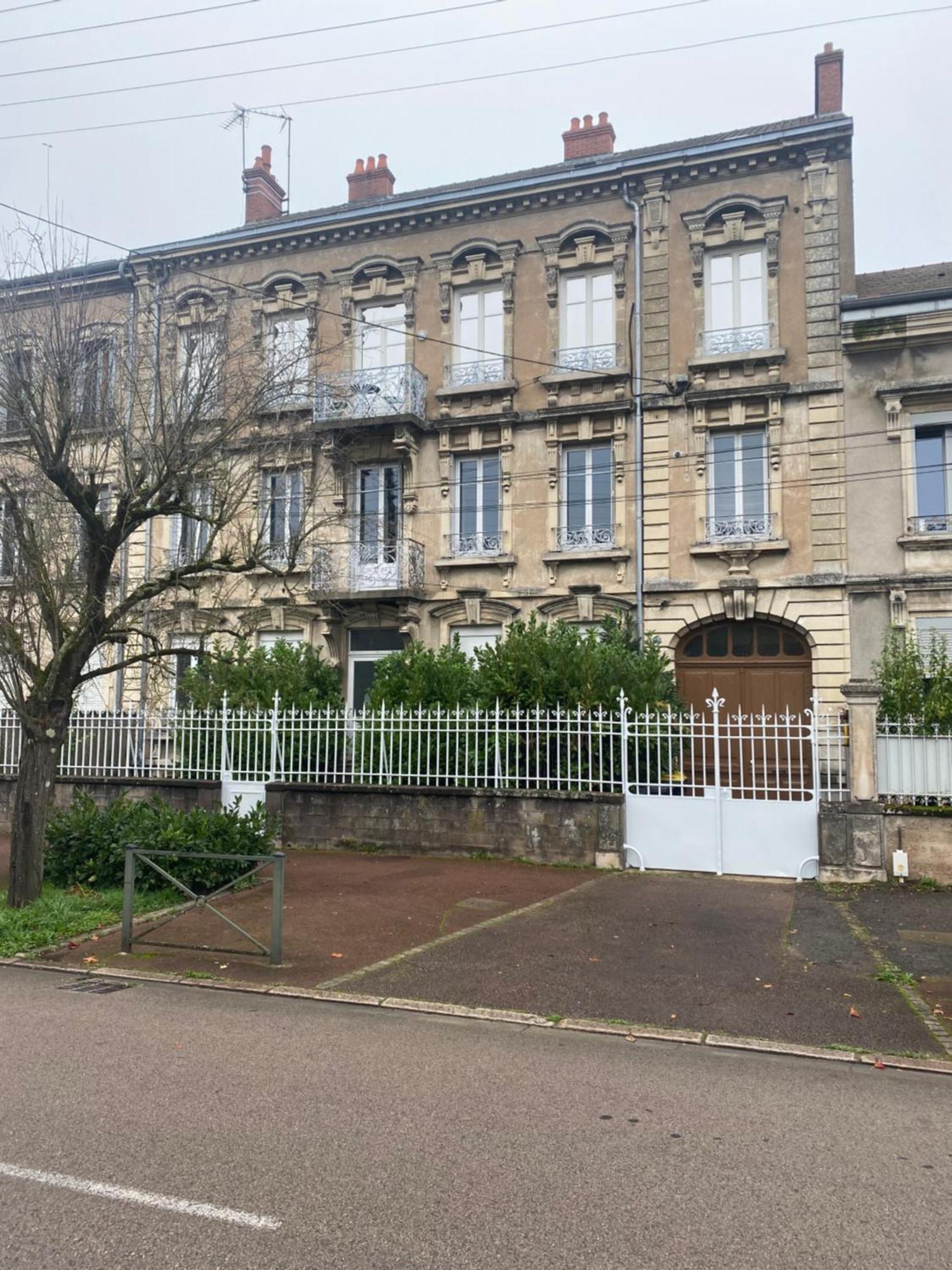 Appartement Privee Avec Salle De Bain, Centre *